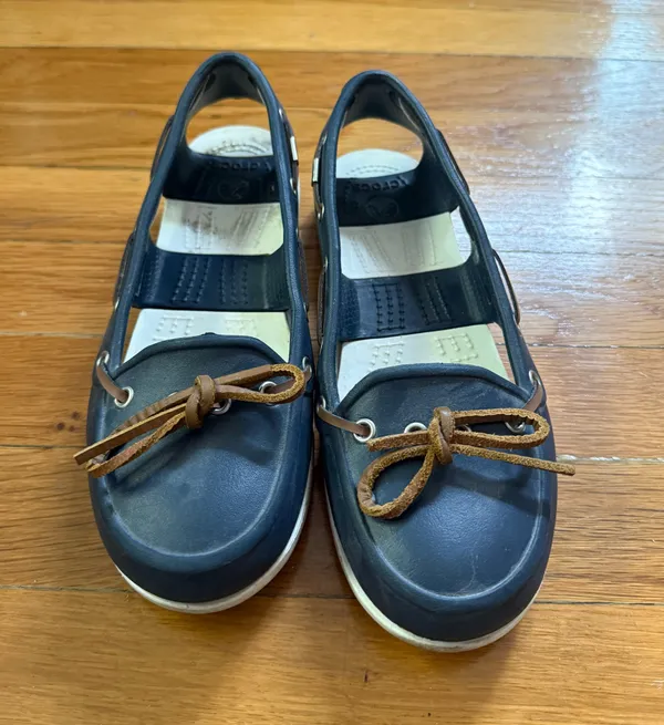 Crocs Women’s Navy Blue Slip-On Boat Shoes 6W - Image 2