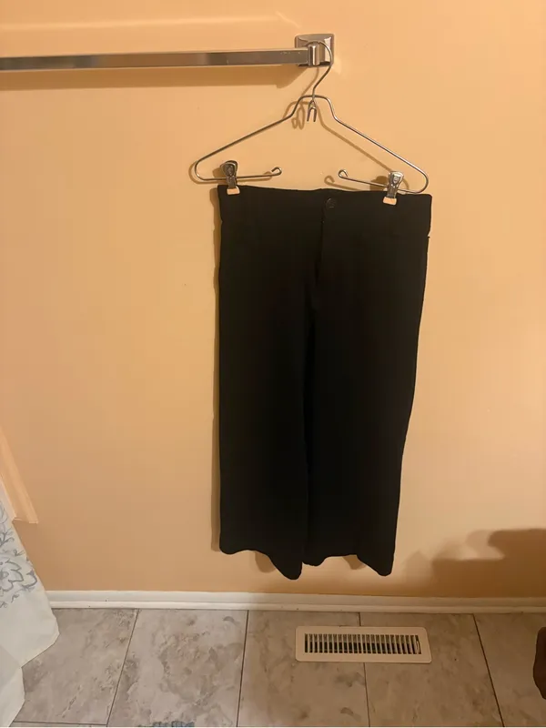 Anthropologie Maeve Colette Black Cropped Wide Leg Pants - Image 4