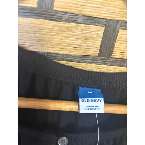 Old Navy Black Puff Sleeve Top Size Medium‎ - Image 5
