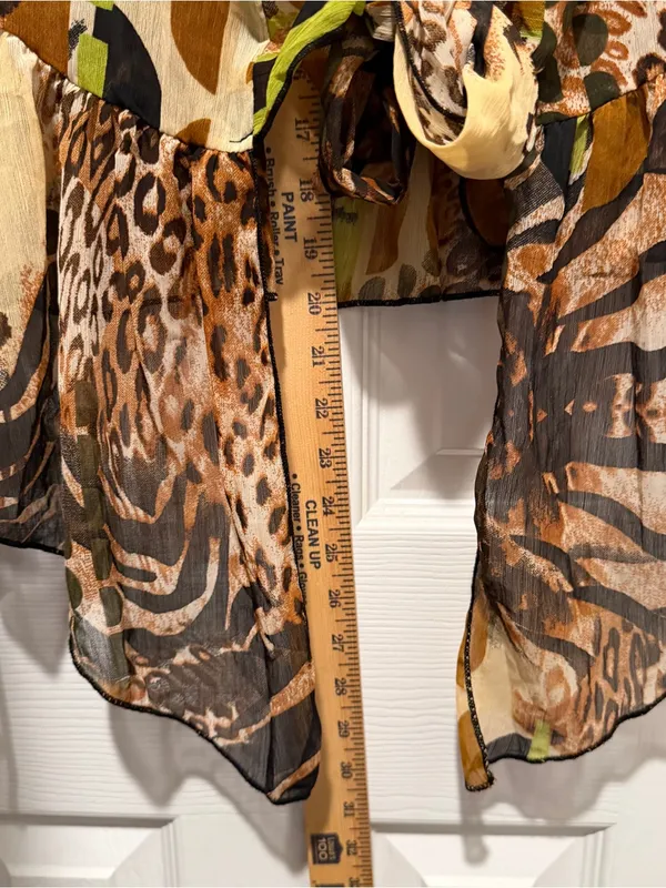 Cato NWT Animal Print Tie-Front Blouse Size Small - Image 6