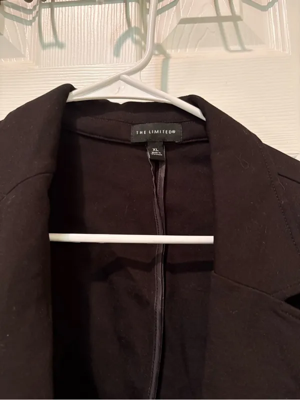 The Limited Black Women's Knit Blazer Jacket - Image 2