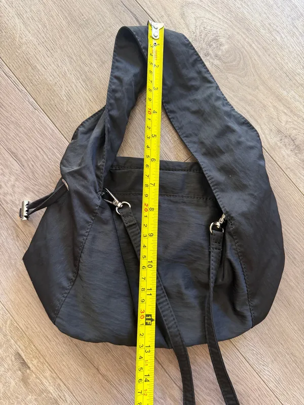 Black nylon shoulder bag with adjustable straps - Image 2