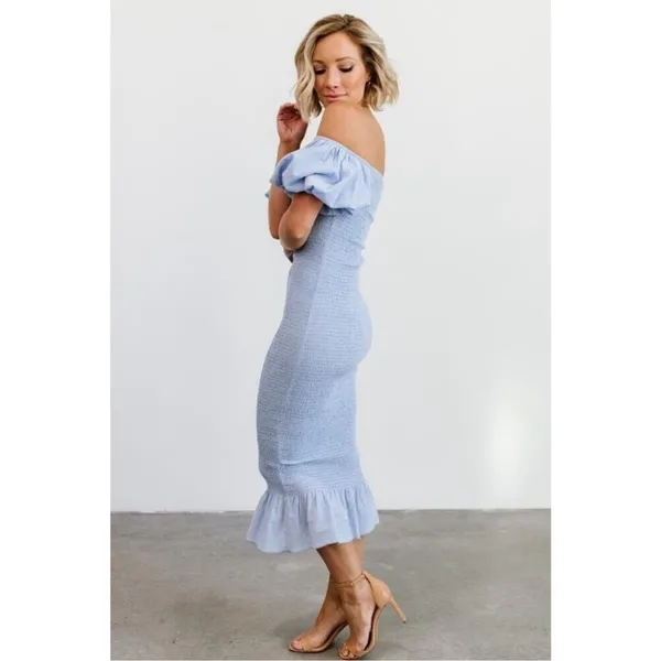 Baltic Born Alana Smocked Puff Sleeve Off the Shoulder Midi Light Blue Large - Image 3