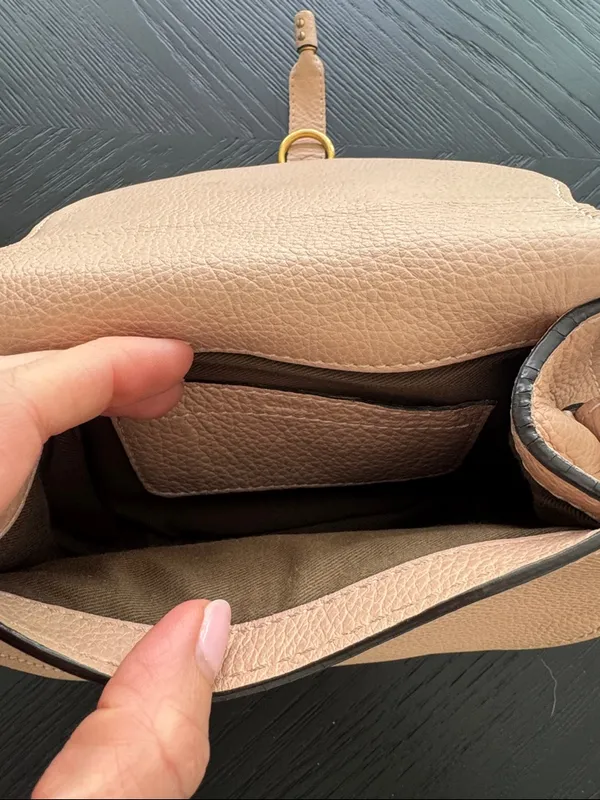 Small Chloe Marcie Saddle Crossbody Bag in Blush Pink - Image 10