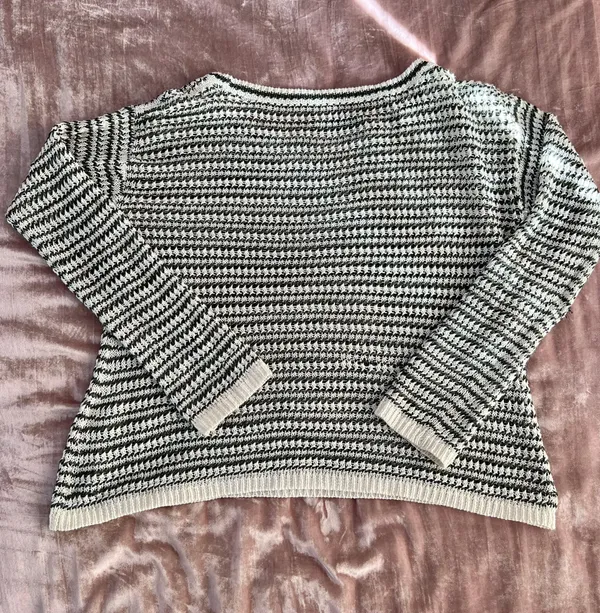 Alice + Olivia | green white striped knit sweater - Image 4