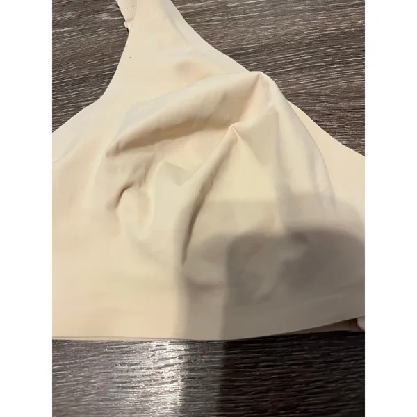 Skims Fits Everybody Unlined Bra In Size 2X - Image 2