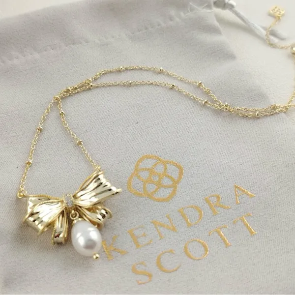 Kendra Scott x LoveShackFancy Pearl Bow Necklace and Matching Earrings - Image 6