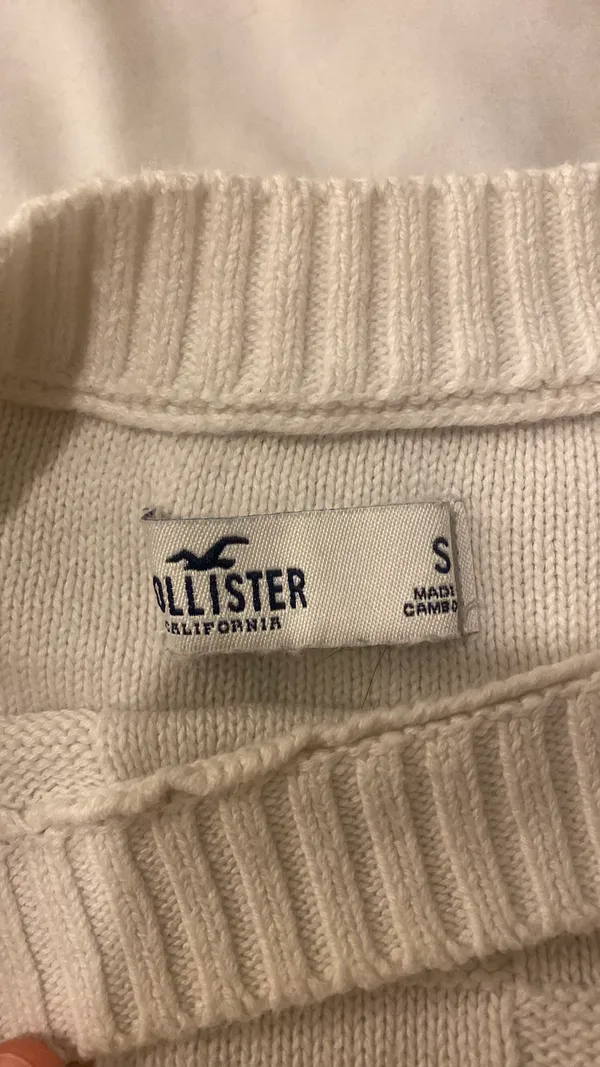 Hollister Sweater - Image 4