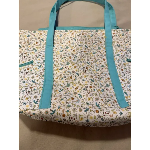 Handmade Quilted Cottage Core Coastal Grandma Beach Tote Floral - Image 2