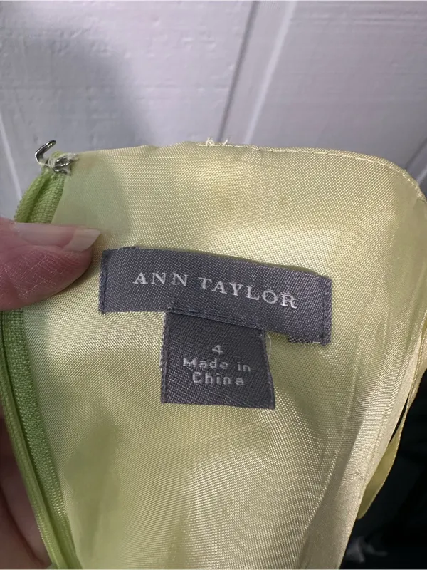 Ann Taylor Green Strapless Dress Size 4 EUC - Image 9