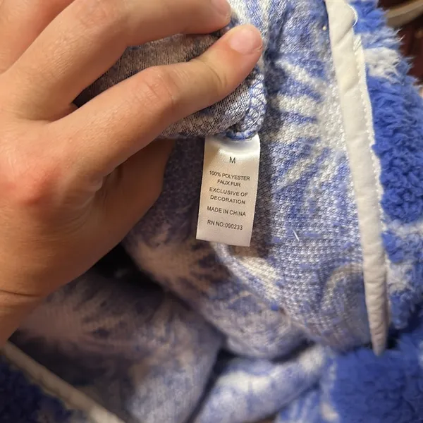 Pacsun Electric Periwinkle Colored Sherpa Teddy Jacket - Image 4