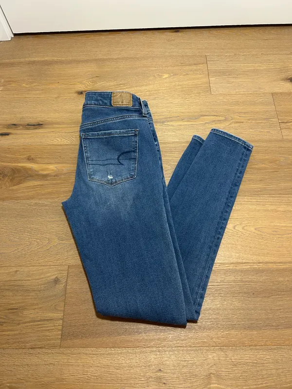 American Eagle Size 4 long hi rise jegging skinny jeans - Image 5