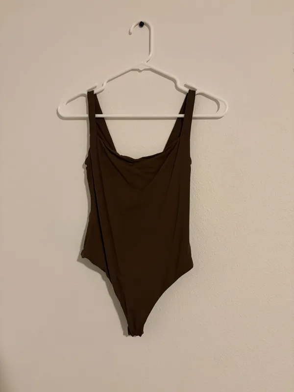 Fits Everyone Bodysuit SKIMS M - Image 2