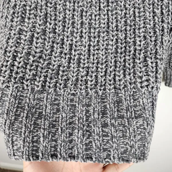 American Eagle Grey Chunky Cable Knit Cropped Sweater - Size S (Oversized Fit) - Image 15