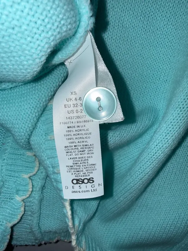 Scallop Edge Cropped Cardigan Sweater - Light Aqua - Image 10