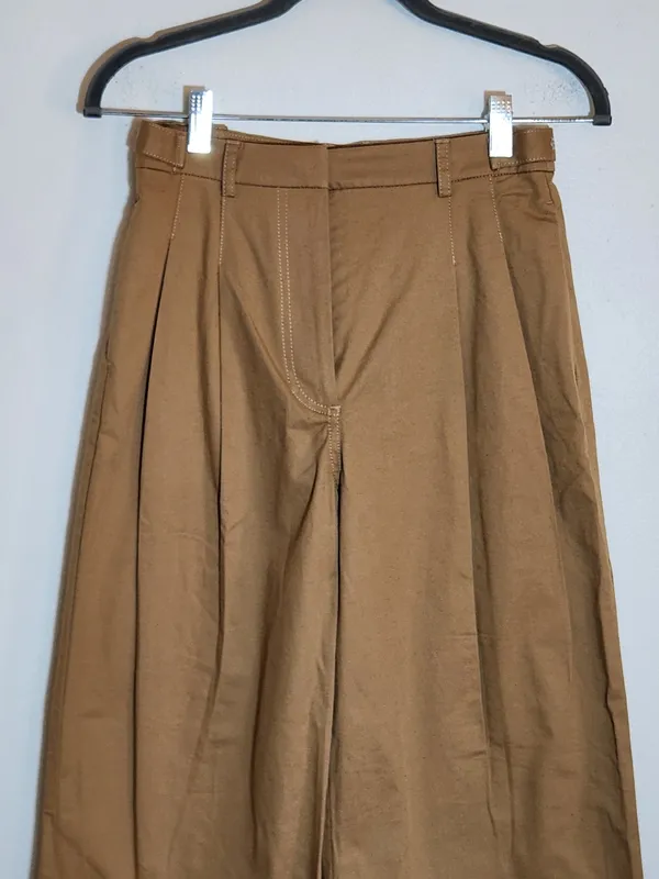 Abercrombie & Fitch Khaki Wide Leg Pleated Pants Size 24 Short - Image 2