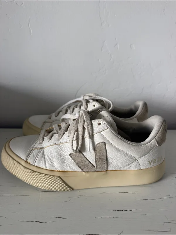 VEJA Campo Sneakers Women’s 7 White Leather Beige Suede V Logo Low Top Shoes - Image 4