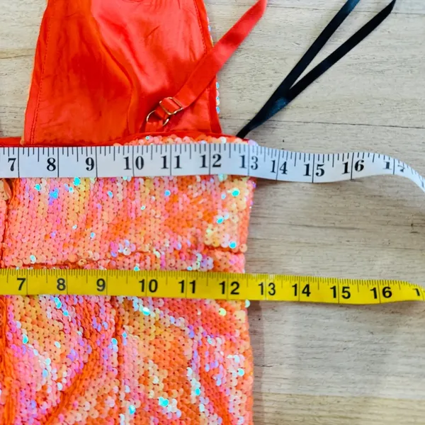 Song of Style cross back orange sequin midi dress NWT - Image 9