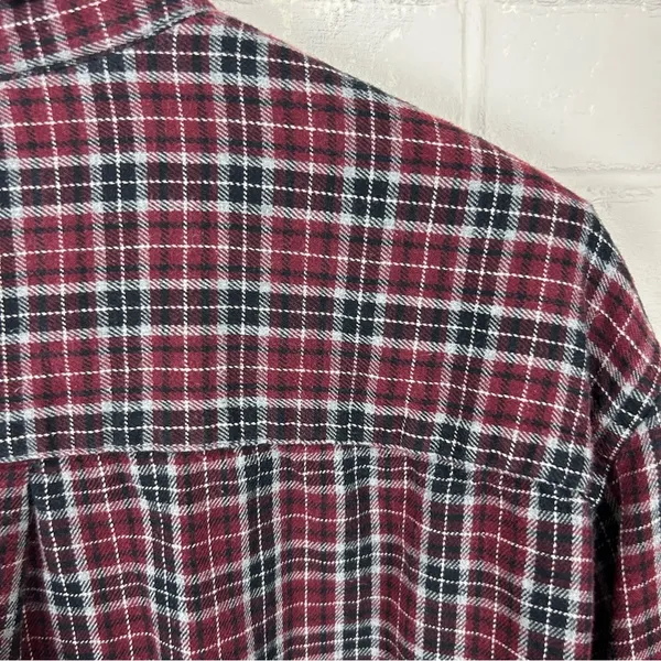 St. John’s Bay Red Plaid Classic Fit Flannel Shirt Size M Unisex - Image 6