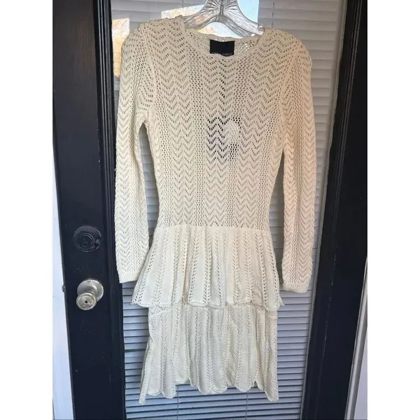 NWT Cynthia Rowley Pointelle Knit Peplum Sweater Dress Cream Size M - Image 8
