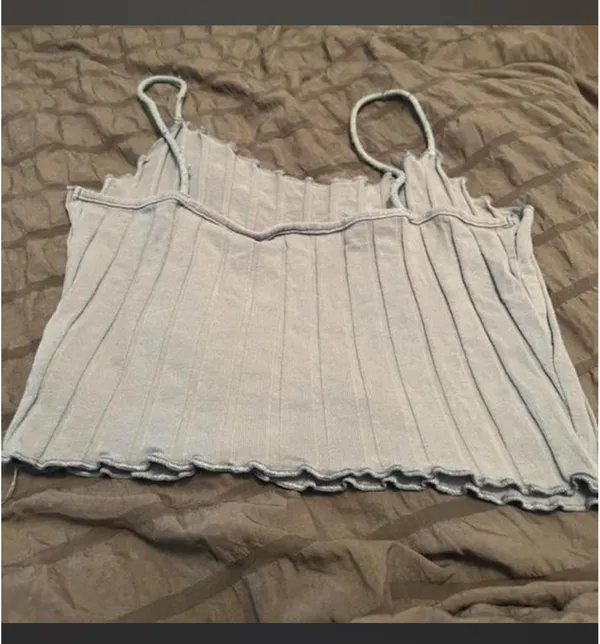 Shein Crop Top - Image 3