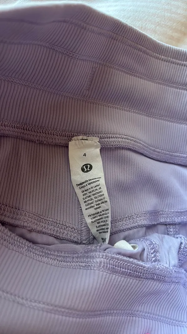 Lululemon Joggers Studio - Image 2