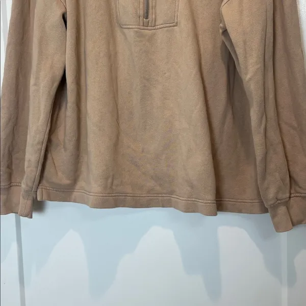 Old Navy women’s Beige Zip-Up Sweatshirt size large. - Image 3