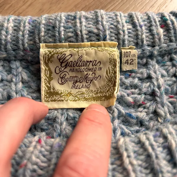 Gaeltarra Blue fisherman cable knit wool sweater hand loomed Ireland Size 42 - Image 9