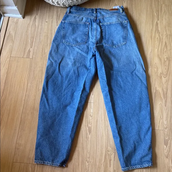 Polo by Ralph Lauren Women's Relaxed Blue Jeans - Image 4