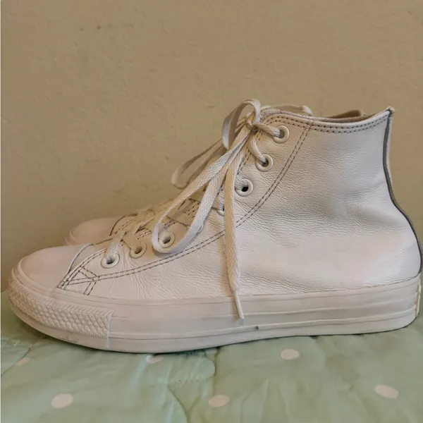 Converse Classic White High-Tops Women’s size 8.5 - Image 2