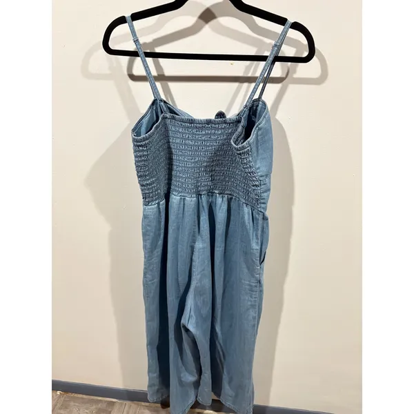 As You Wish Women Light Blue Cotton Chambray Tie Front Wide Leg Jumpsuit Medium - Image 6