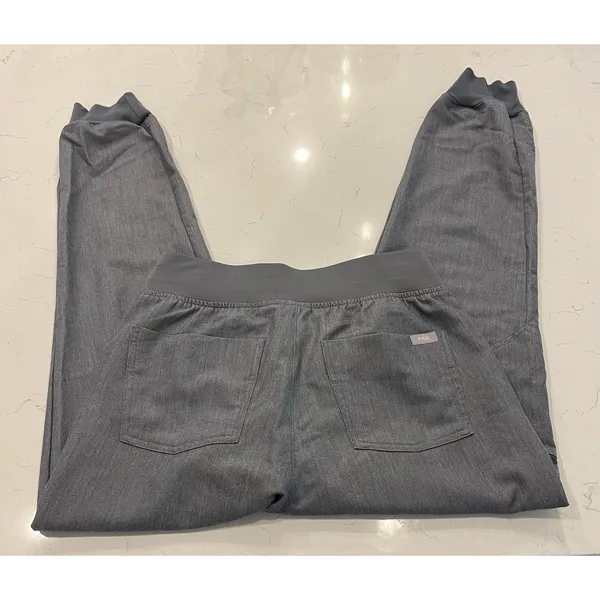 FIGS Zamora High-Rise Jogger Scrub Pant in Graphite Gray Size Small Petite - Image 4