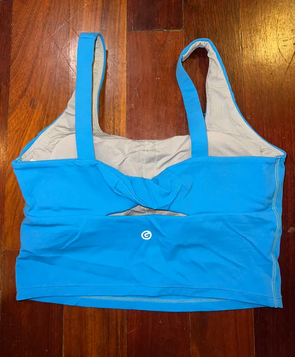 Glow mode sports bra Size M - Image 2