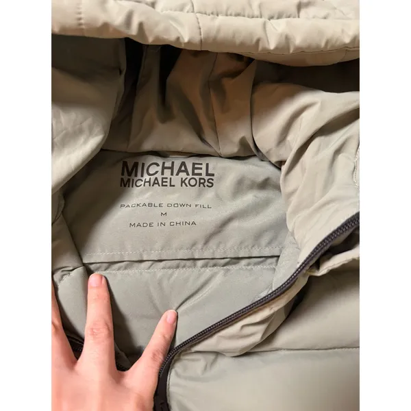 Michael Kors Size Medium Sage Green Gray Puffer Down Fill Hooded Full Zip‎ Coat - Image 4