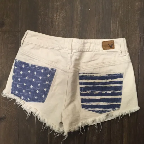 American Eagle Americana Hi-rise festival cutoff white denim shorts - Image 2