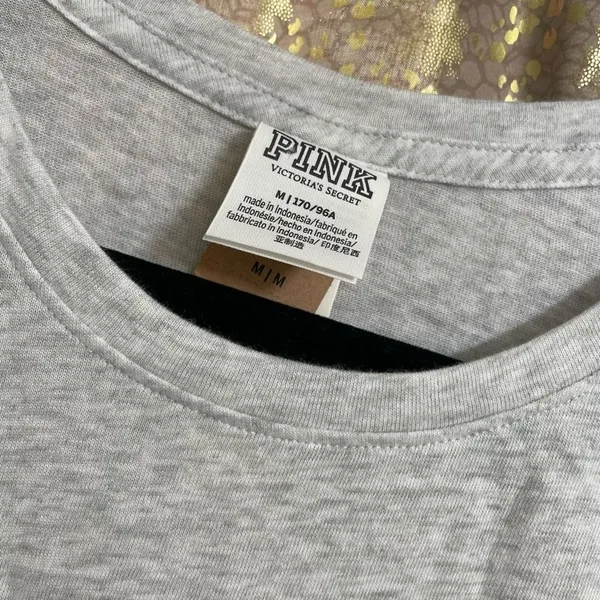 PINK Victorias Secret Rosegold Gray Glitter Logo T-Shirt, M NWT - Image 4