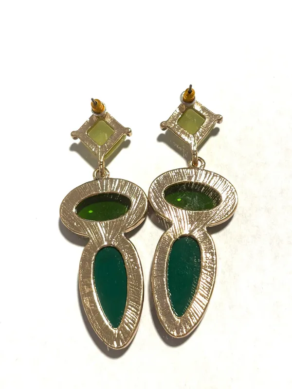 Green stone earrings - Image 2