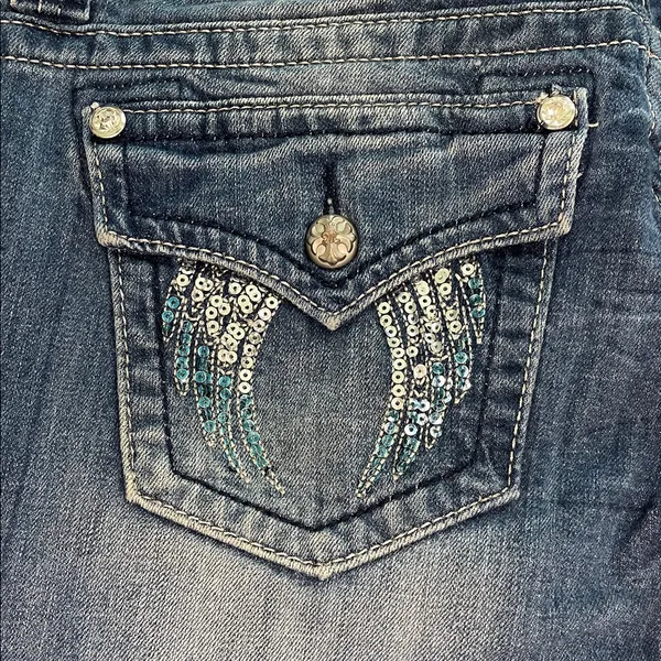 Miss Me Blue Capri Jeans with Embellished Pockets - Image 3