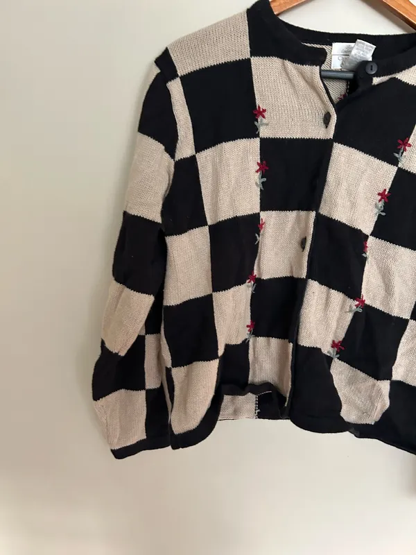 Christopher & Banks Vintage beige and black checkered cardigan - Image 3