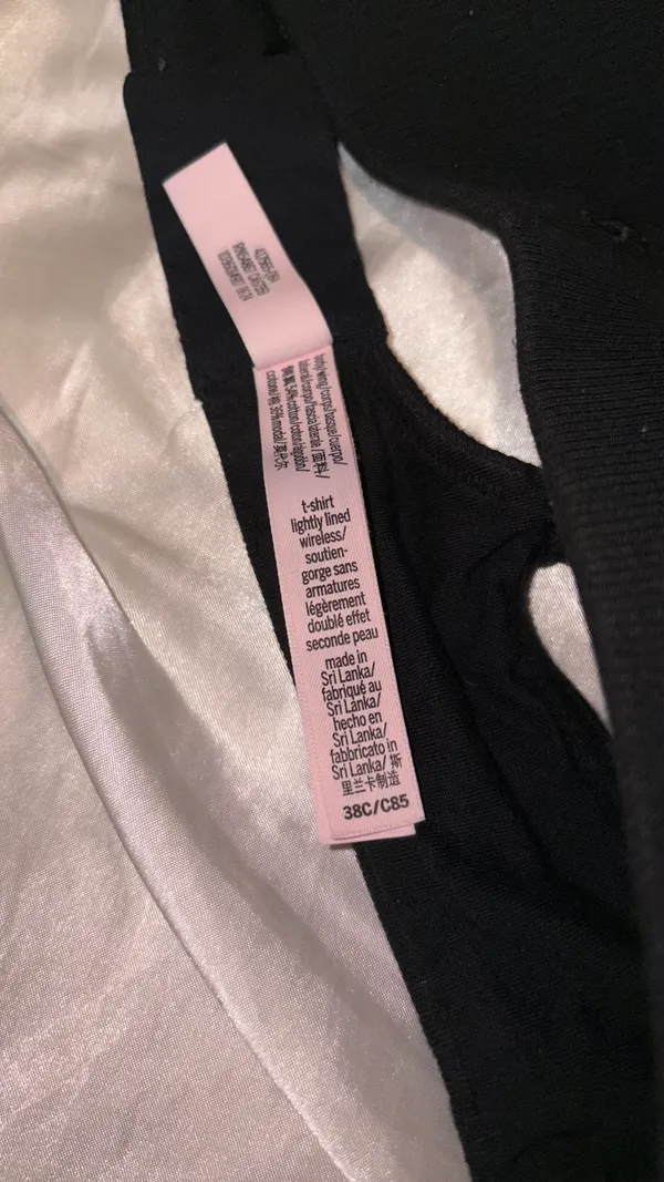 Victoria's Secret Wireless Bra T-Shirt Lightly Lined - Image 6