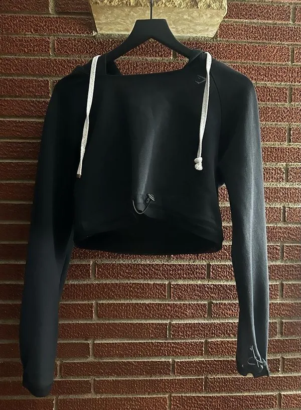 Whitney Simmons Gym Shark Crops Sweater - Image 3