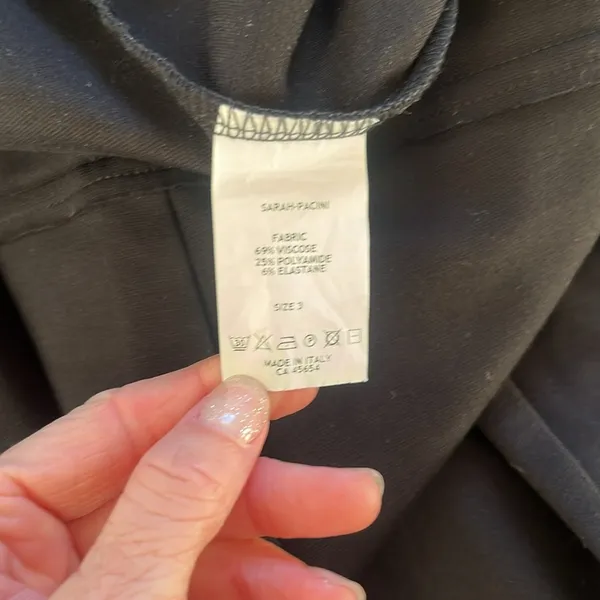 Sarah Pacini black stratight leg pull on pants. Size 3 Size L - Image 4