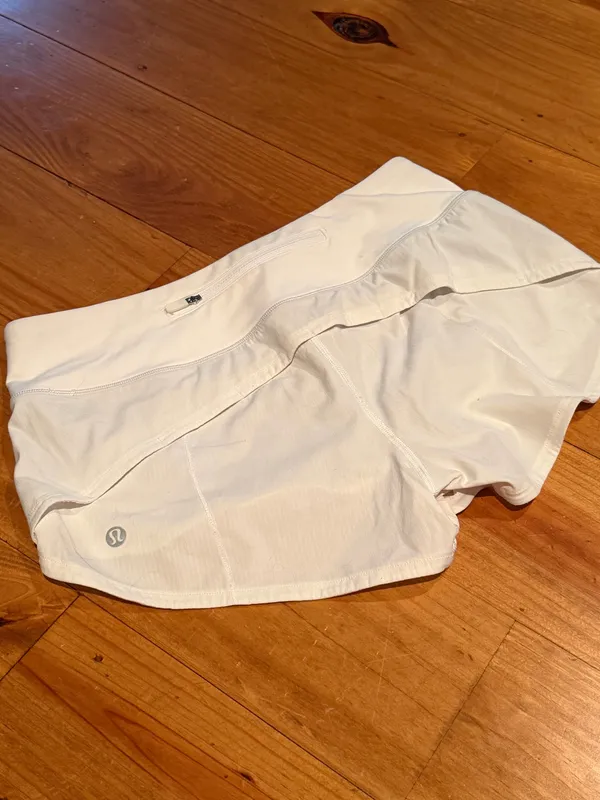 Lululemon Speed Up Low-Rise Lined Short 2.5” White - Image 2