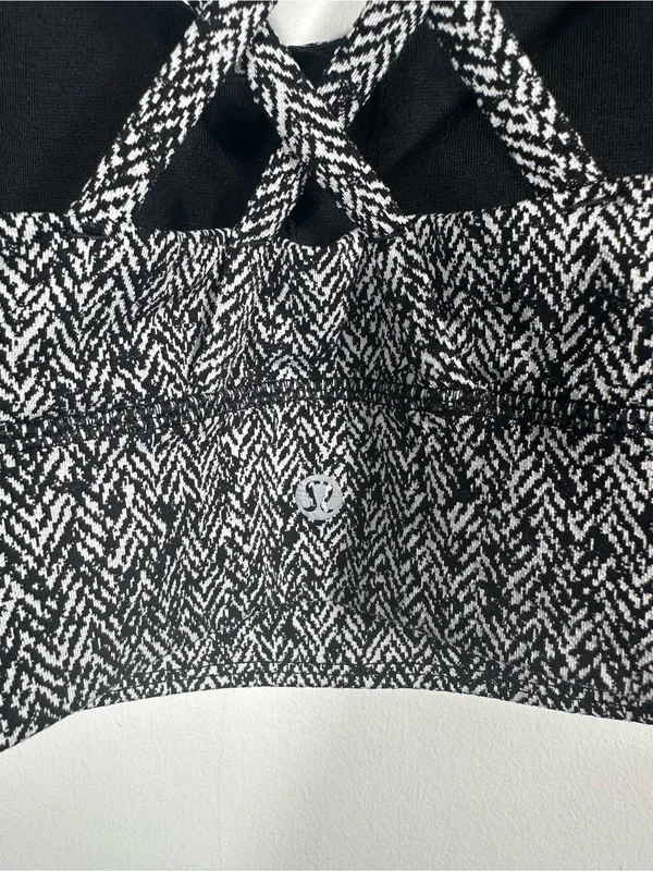 Lululemon Energy Bra Long Line Medium‎ Support B-D Cup Herringbone Black Size 8 - Image 8