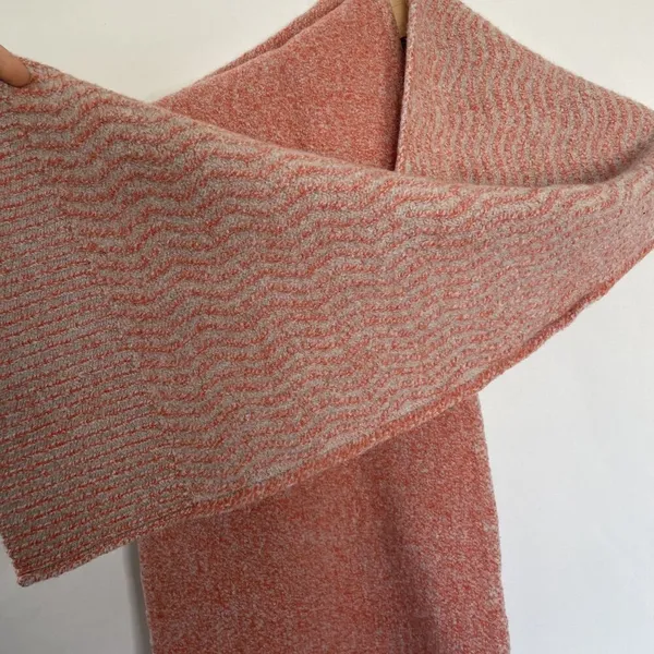 Allbirds‎ Merino Wool Scarf In Rust Red & Gray Wave Pattern comfortable warm - Image 4