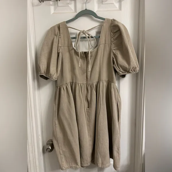 Chic Babydoll Dress in Soft Sage - Image 4