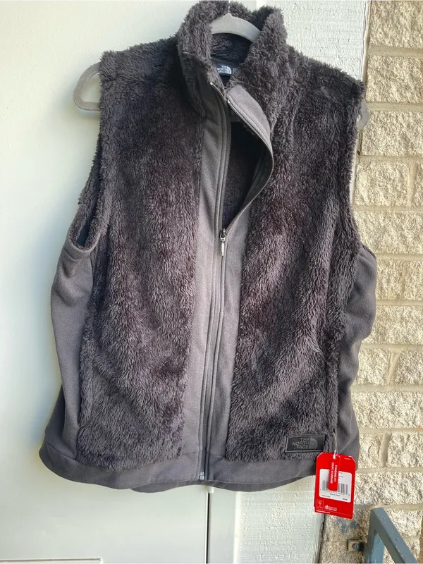 The North Face Women’s Jacket Furry Fleece Vest Full Zip Soft Black XLarge - Image 2