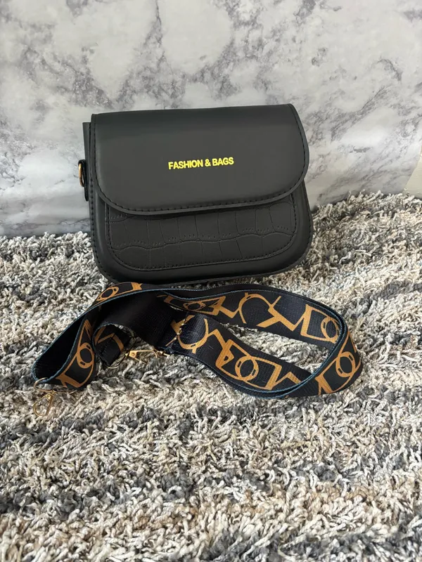Black Croc-Embossed Handbag with Gold Handle & Crossbody Strap - Image 2