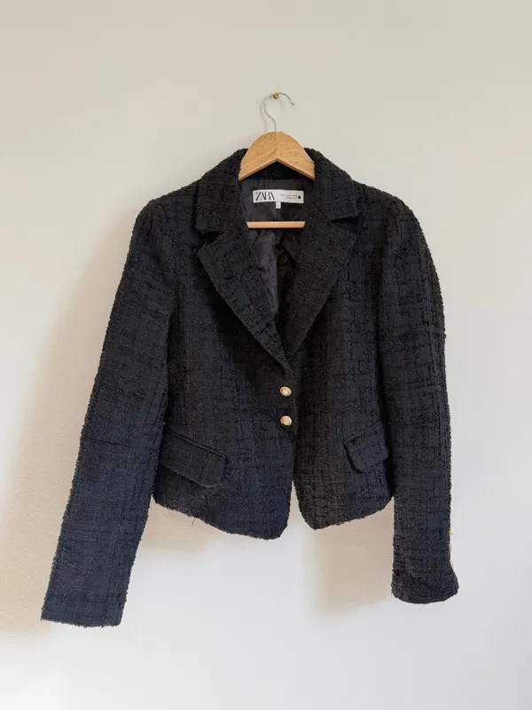 ZARA Tweed Black Blazer Size Medium Blogger Fav Minimalist Luxury Gold Buttons - Image 2