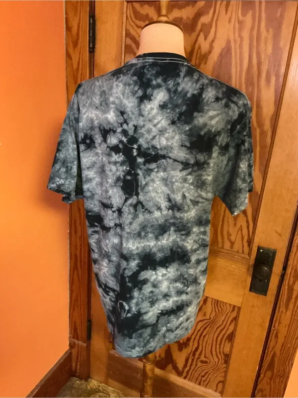 Vintage Y2K Grateful Dead Dancing Turtles & Bears Tie Dye T-Shirt - Image 9
